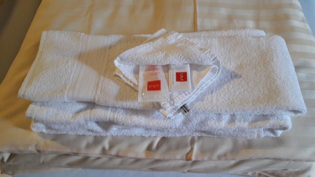 Hotel Untertor By Maier - Self-Check-In アルトシュテッテン エクステリア 写真
